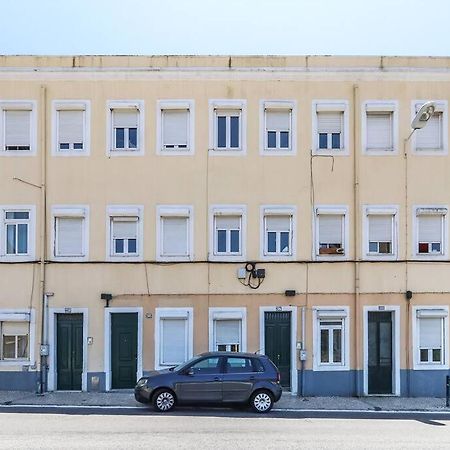 Vita Portucale ! Bright Campo Ourique W/ Terrace Lisboa Ngoại thất bức ảnh